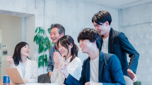考えて動く人はどう育つのか？ ― 指示待ちを脱却する組織のつくり方